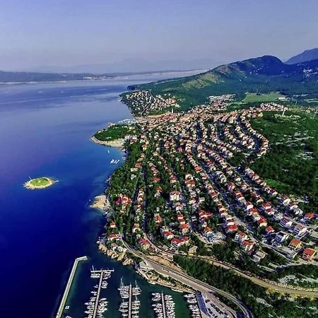Apartments Vita Novi Vinodolski Buitenkant foto