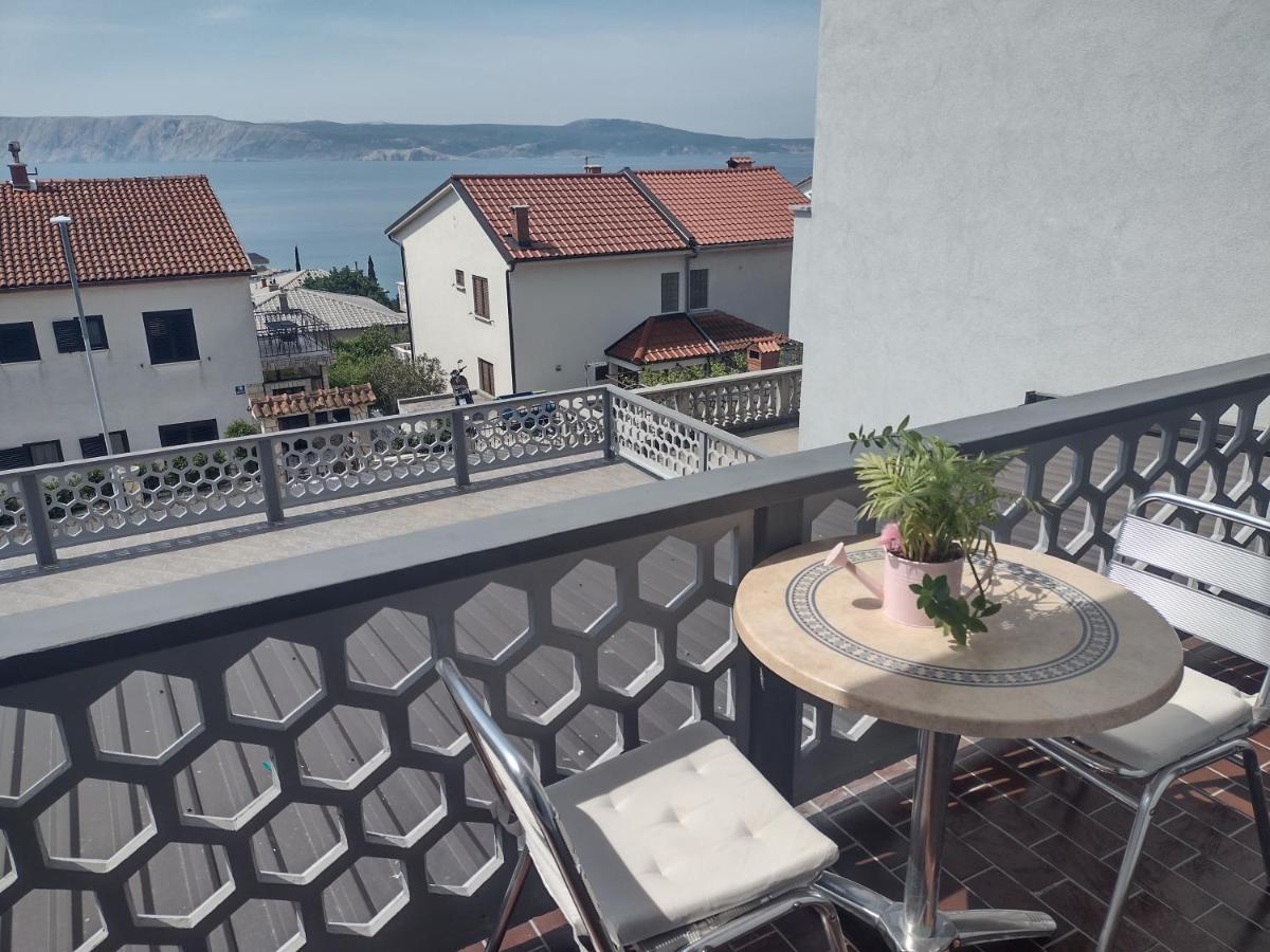 Apartments Vita Novi Vinodolski Buitenkant foto