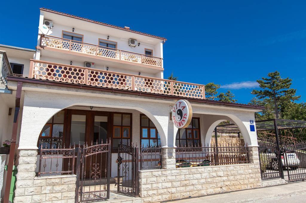 Apartments Vita Novi Vinodolski Kamer foto