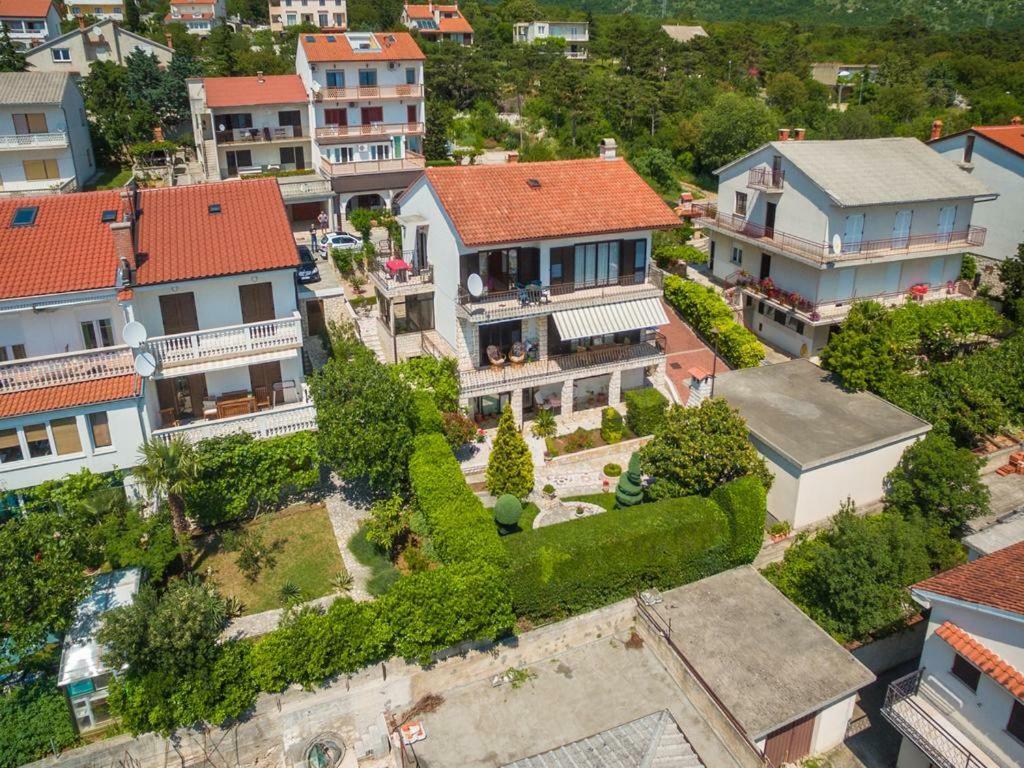 Apartments Vita Novi Vinodolski Buitenkant foto